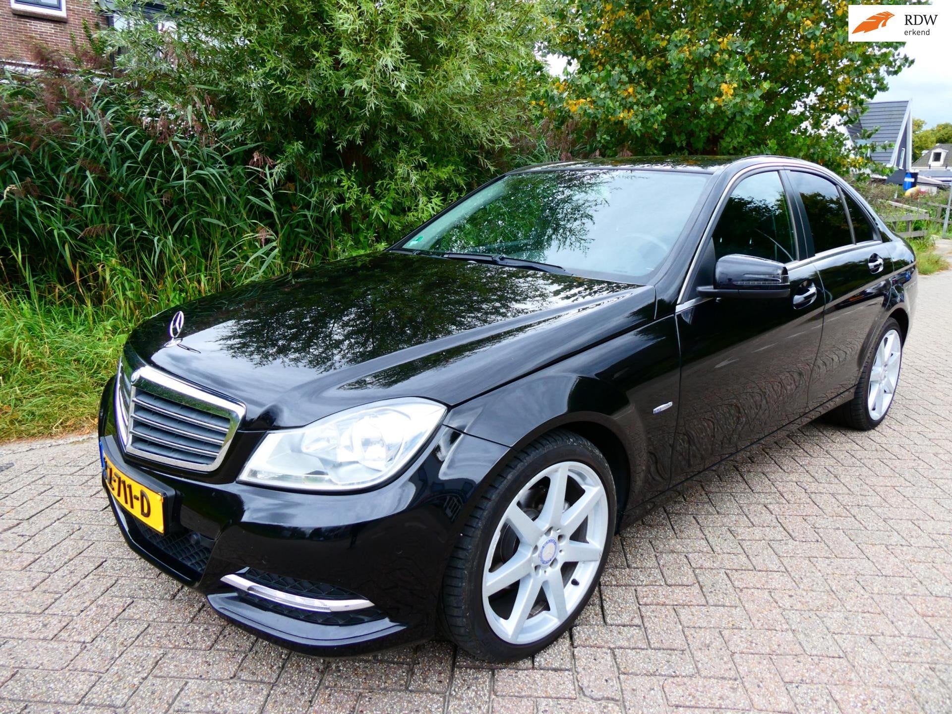 Mercedes-Benz C-klasse 180 157pk Automaat Clima Navi LED Cru, Auto's, Automaat, 1796 cc, Zwart, Grijs
