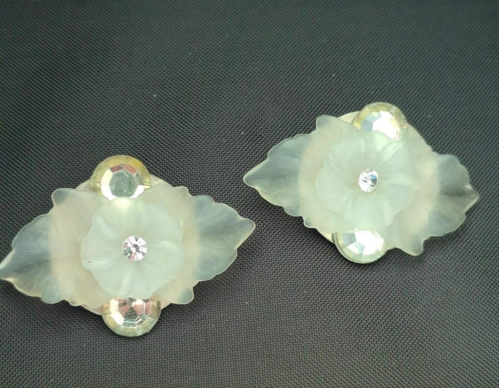 Vintage lucite Oorbellen met Bloemen en Strass, Sieraden, Tassen en Uiterlijk, Ophalen of Verzenden, Overige materialen