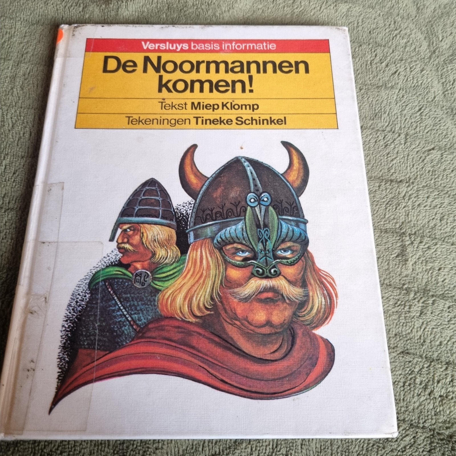De Noormannen Komen! - Geschiedenisboek voor jeugd, Ophalen of Verzenden, Gelezen, Miep Klomp