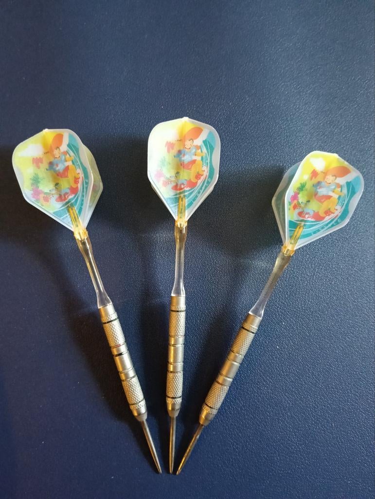 Set van 3 Darts met Leuke Flights, Sport en Fitness, Darts, Ophalen of Verzenden, Gebruikt, Pijlen