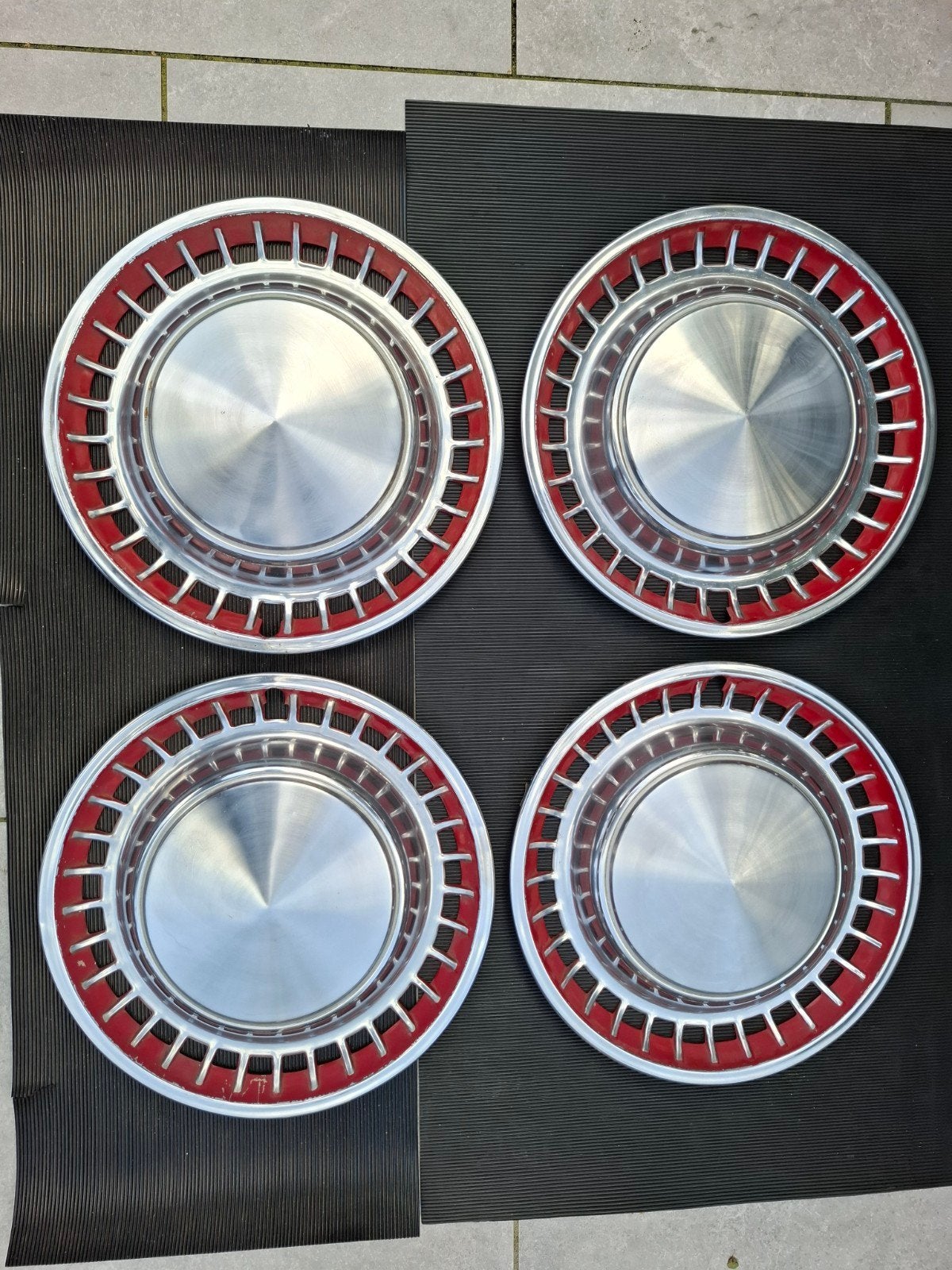 Set Klassieke RVS  wieldoppen (  Chrysler ), Gebruikt, Chrysler