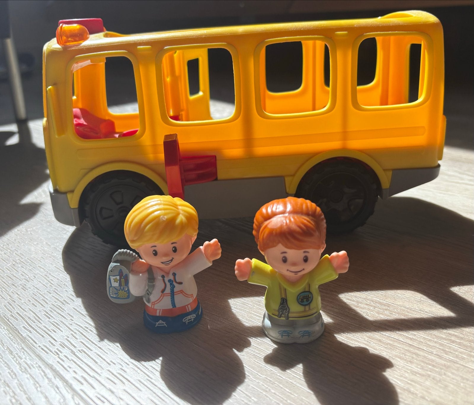 Fisher-Price Little People Schoolbus met figuren, Ophalen of Verzenden, Gebruikt, Auto of Voertuig, Met licht