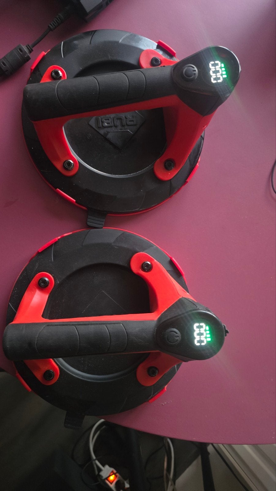 Rubi-Octo-Kong Tegeldrager USB – 2 stuks, Ophalen, Zo goed als nieuw, Overige typen, Rubi