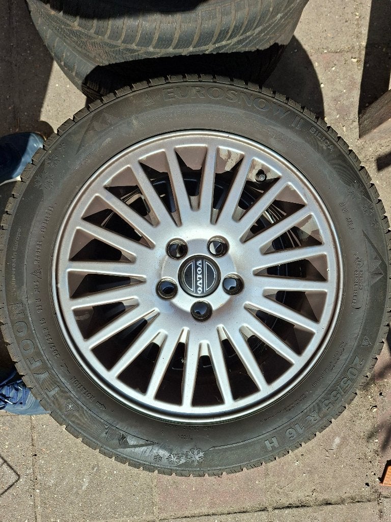 Winterbanden volvo v50, Ophalen, 16 inch, Banden en Velgen, Nieuw