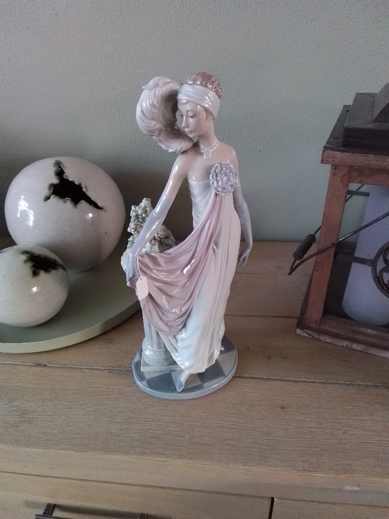Beeld LLadro Daisa 1985, Ophalen of Verzenden, Gebruikt, Mens