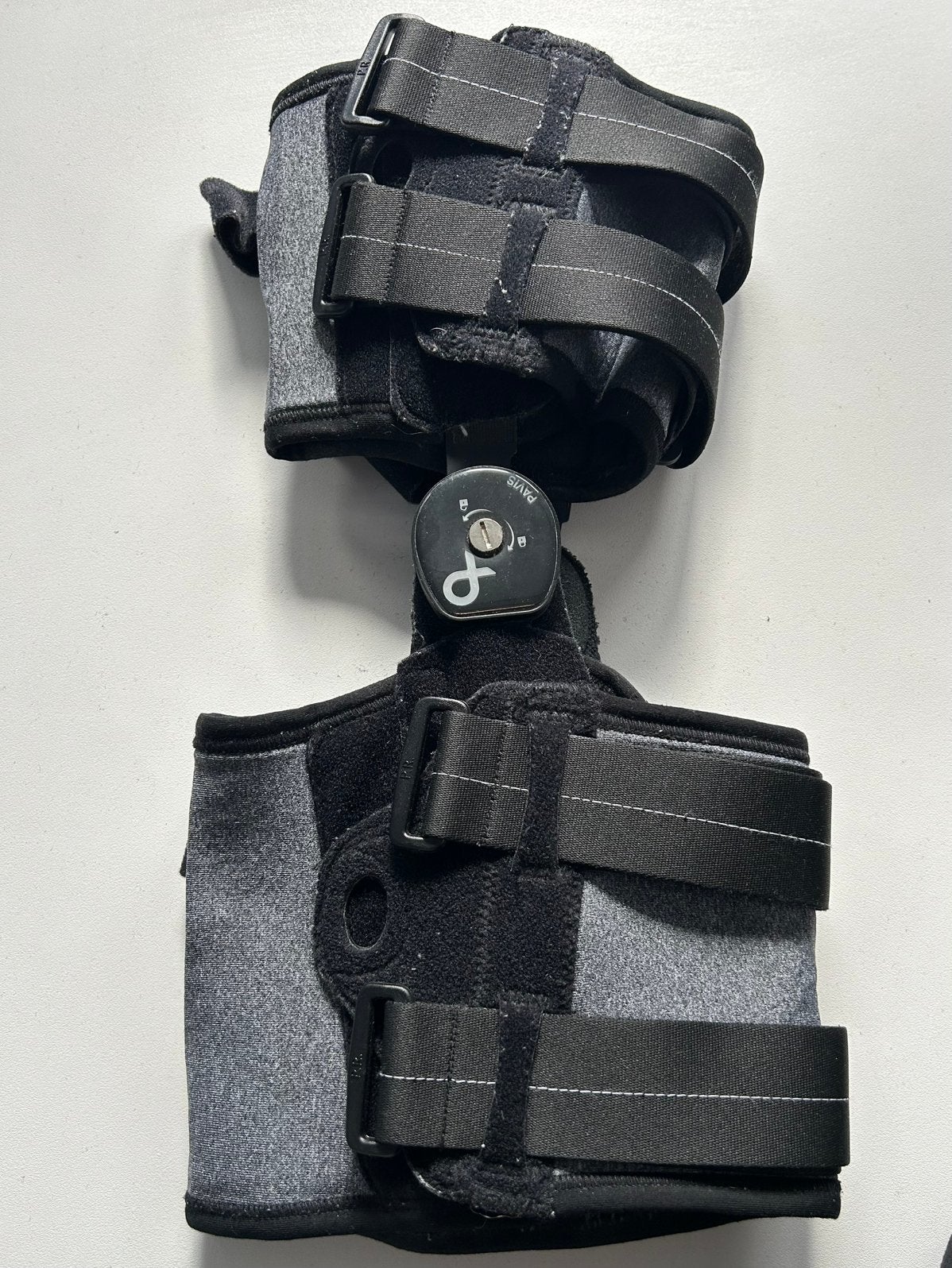 Pavis post operatieve kniebrace incl reserveonderdelen, Ophalen of Verzenden, Gebruikt