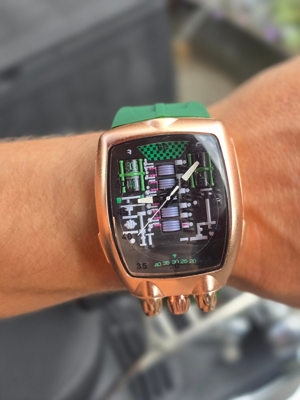 Stijlvol herenhorloge - Uniek design, Ophalen
