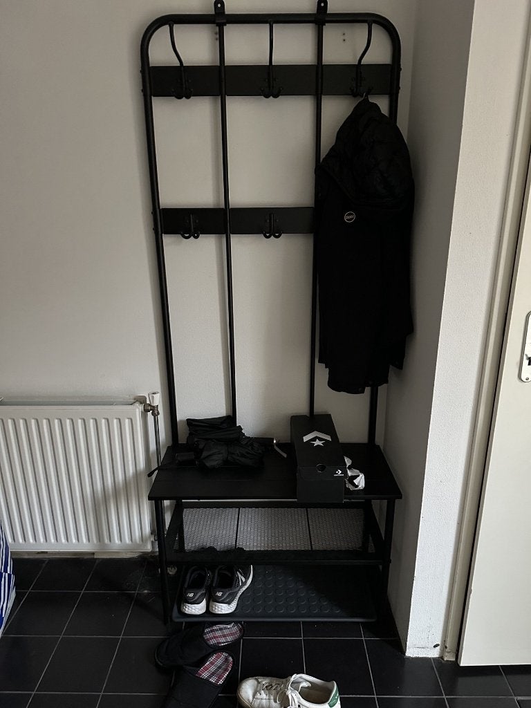 IKEA NIPÅSEN kapstok met bank – zwart – 190 x 35 x 79 cm, Huis en Inrichting, Zo goed als nieuw, Metaal, 150 tot 200 cm, Ophalen