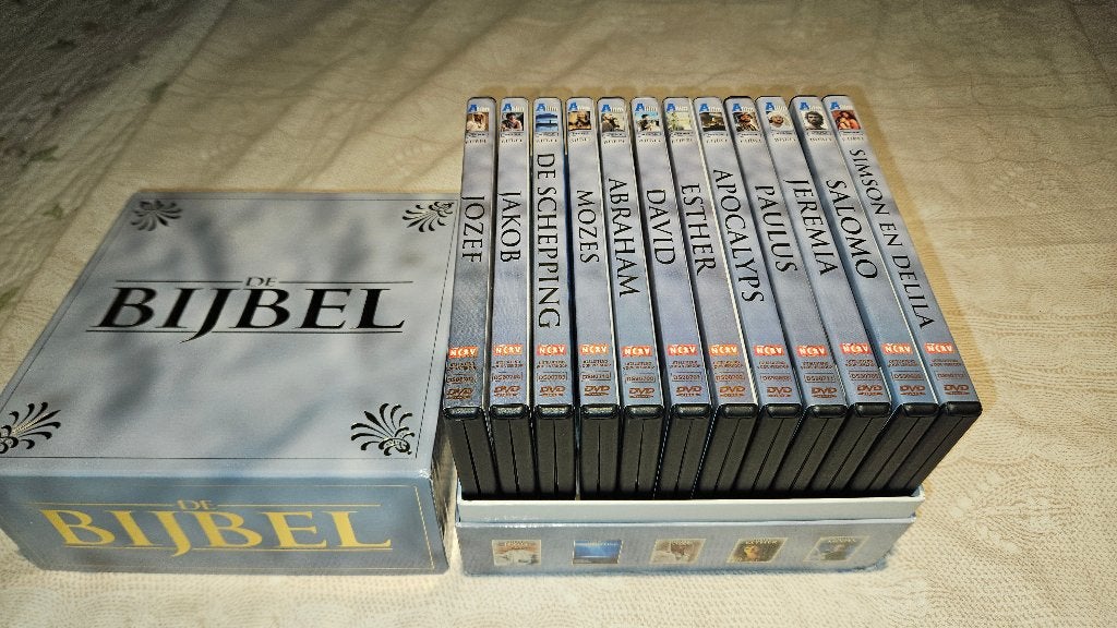 DVD box Bijbel (13 films), Vanaf 16 jaar, Ophalen of Verzenden, Zo goed als nieuw
