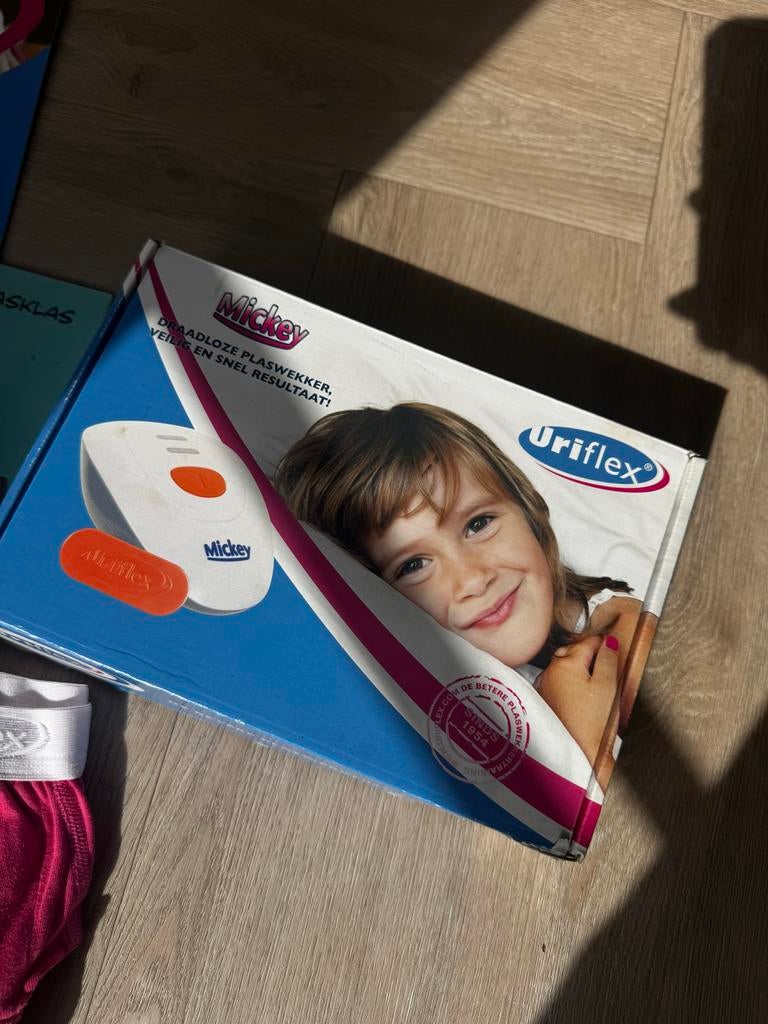 Uriflex Mickey plaswekker set - incl. 4 broekjes (maat 104), Ophalen of Verzenden, Gebruikt