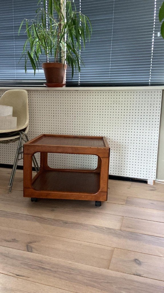 Prachtige Vintage Deense Teak Trolley / Bijzettafel 60s, Huis en Inrichting, Ophalen, Minder dan 45 cm, Minder dan 55 cm, Gebruikt