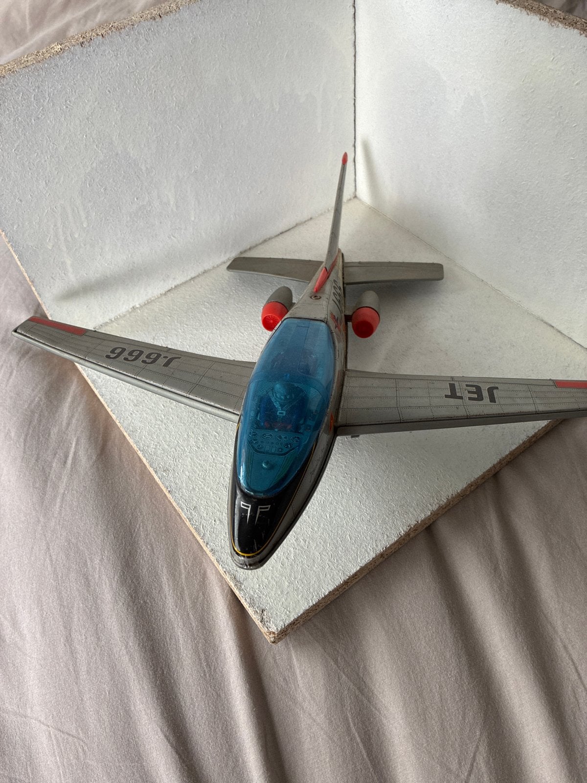 Vintage Joustra Jet Vliegtuig - Gebruikt, Antiek en Kunst, Antiek | Speelgoed, Ophalen of Verzenden