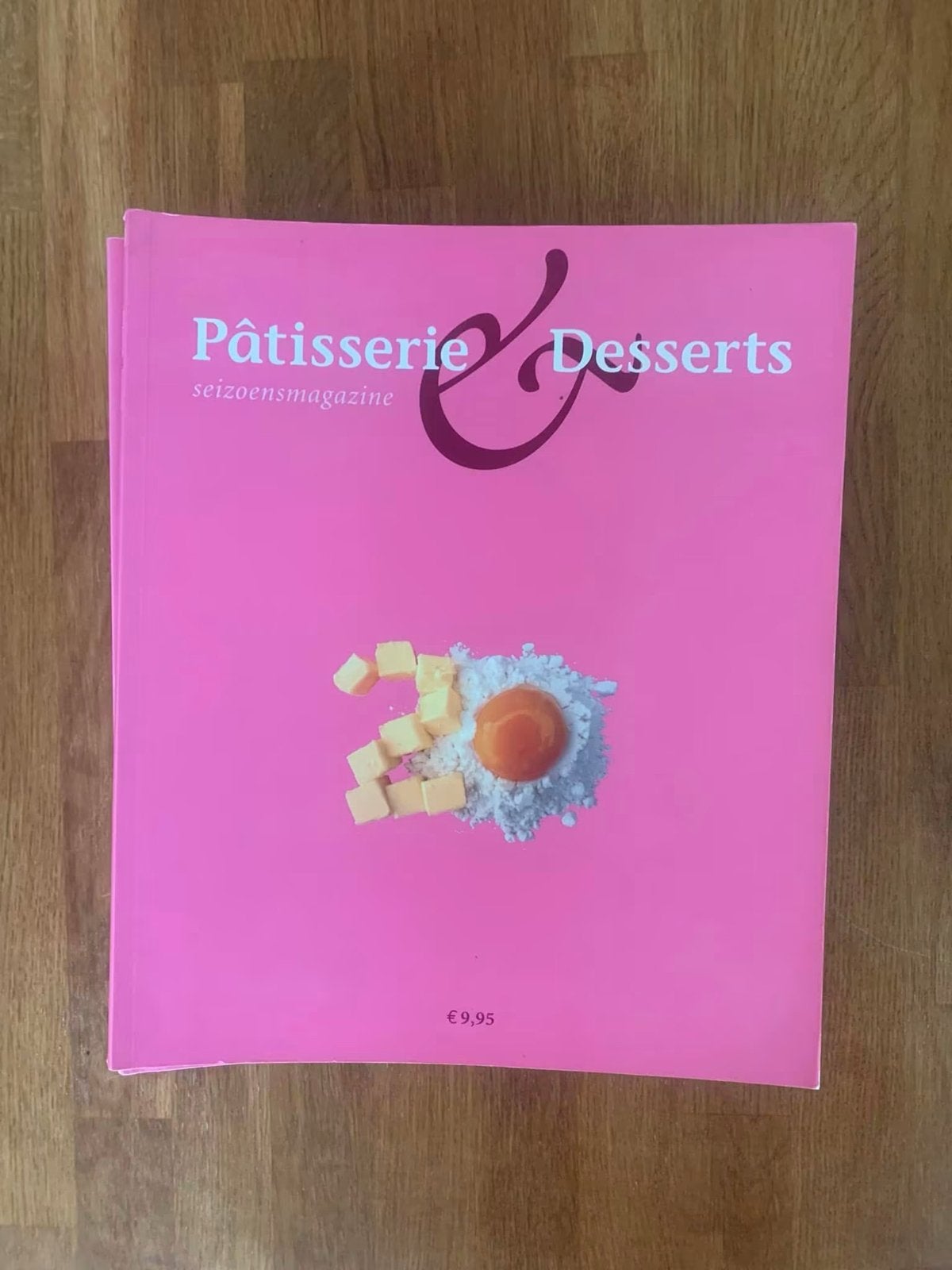 Pâtisserie & Desserts Seizoensmagazine - Zo goed als nieuw, Ophalen, Zo goed als nieuw, Europa, Taart, Gebak en Desserts