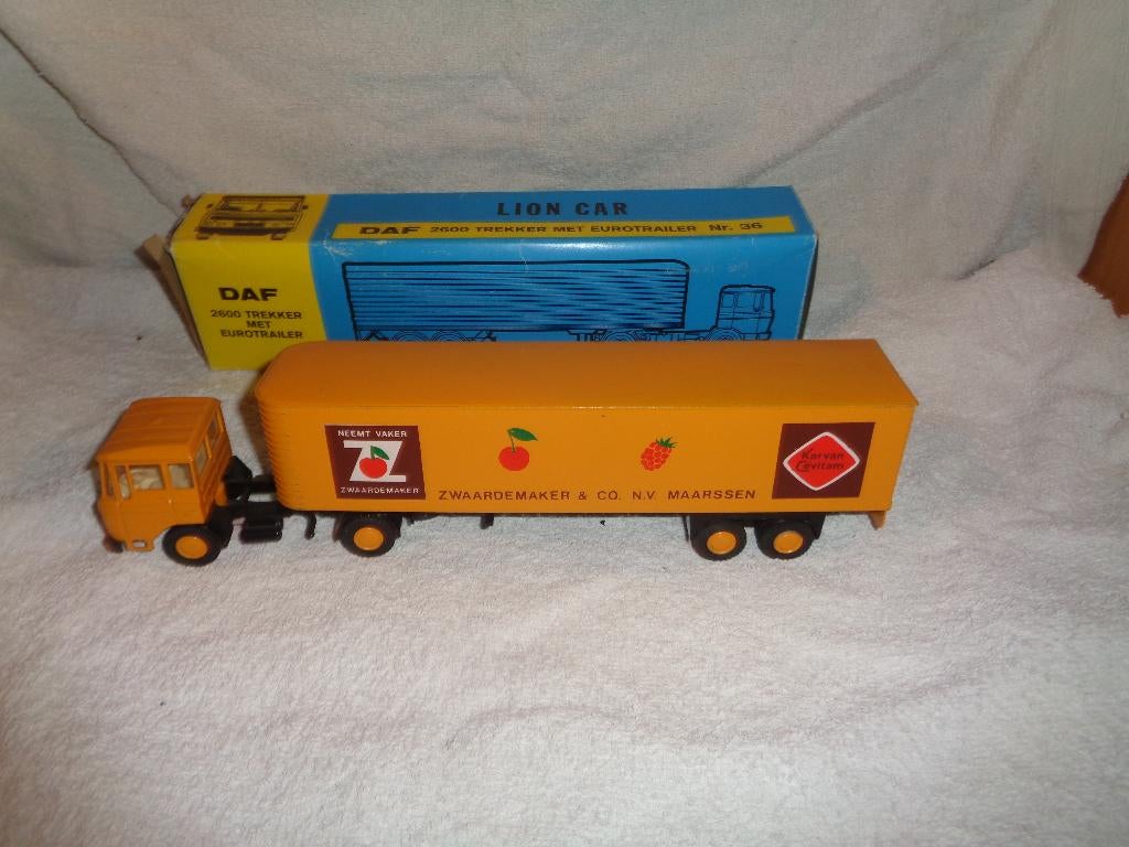 Lion car Daf 2600 Zwaardemaker nv Maarsen, Hobby en Vrije tijd, Modelauto's | 1:50, Zo goed als nieuw, Bus of Vrachtwagen, Lion Toys