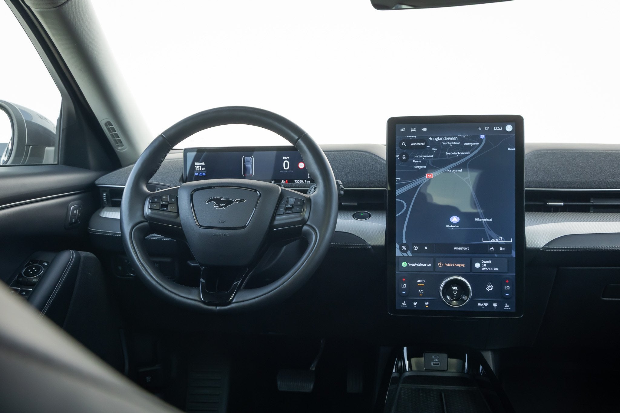 Foto 7 van Ford Mustang MACH-E Extended RWD 98 kWh soh95% panoramadak |