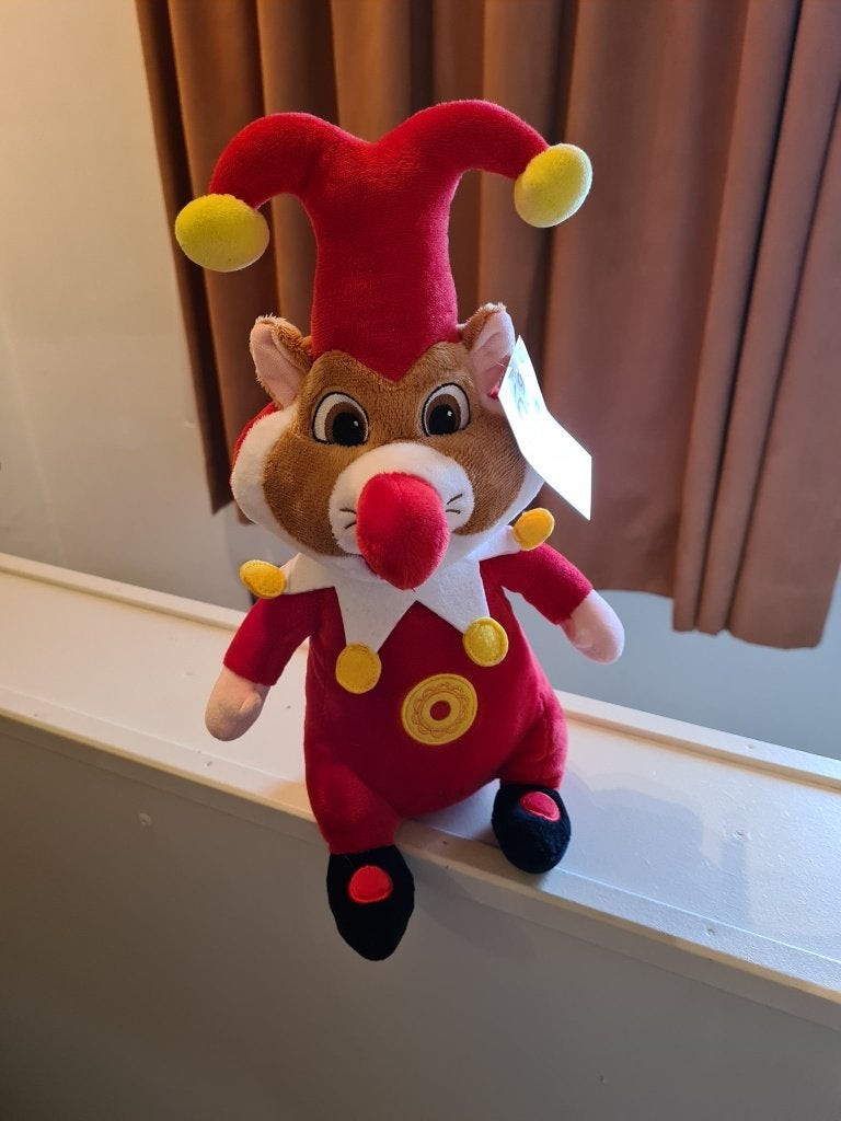 Efteling Jokie de Pretneus knuffel - Zo goed als nieuw, Overige merken, Overige typen, Ophalen of Verzenden, Rood