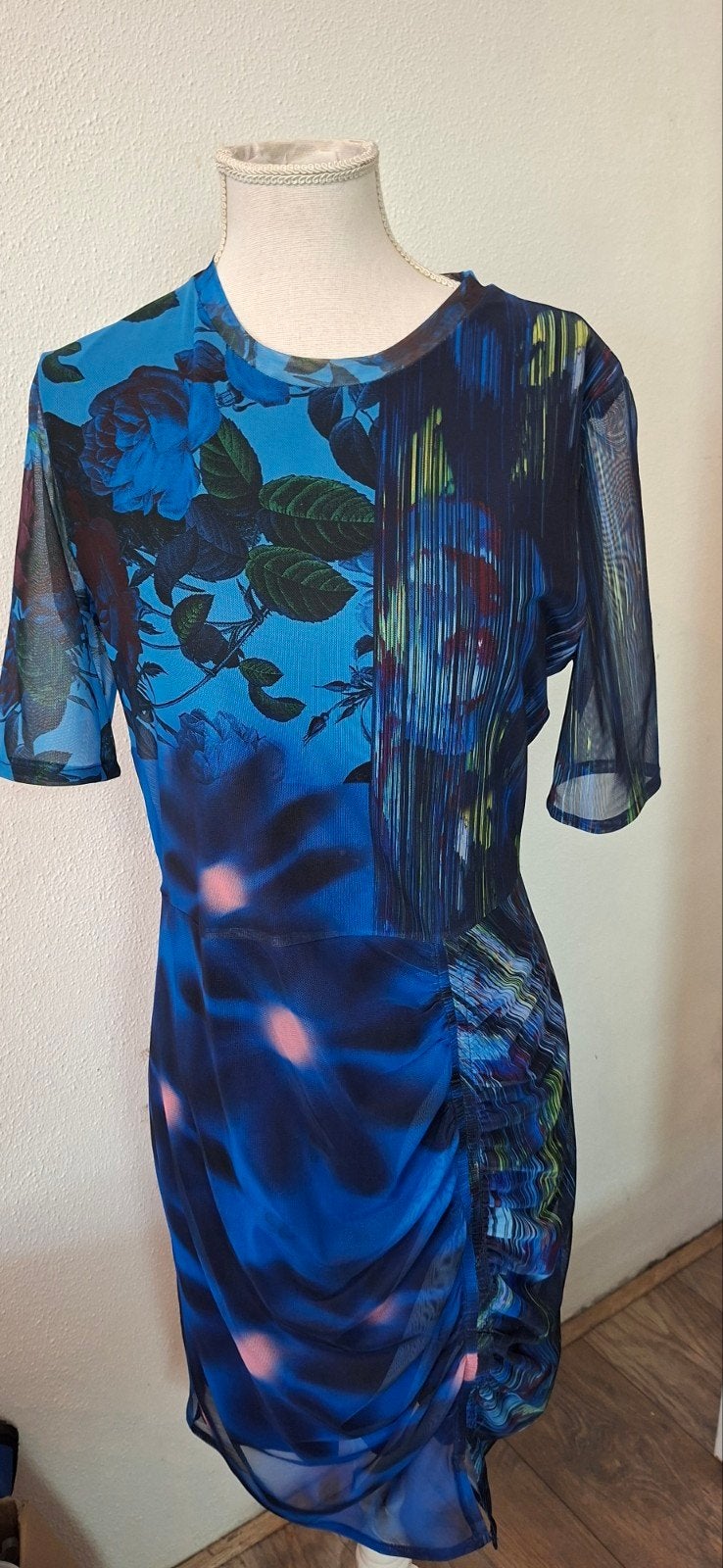 Prachtige Desigual Mesh Jurk met Bloemenprint Maat L, Blauw, Maat 42/44 (L), Ophalen of Verzenden, Zo goed als nieuw