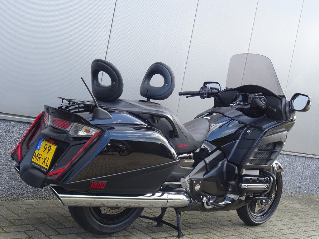 Honda GL 1800 BAGGER F6B (bj 2013), Motoren, Bedrijf, Toermotor, 1800 cc
