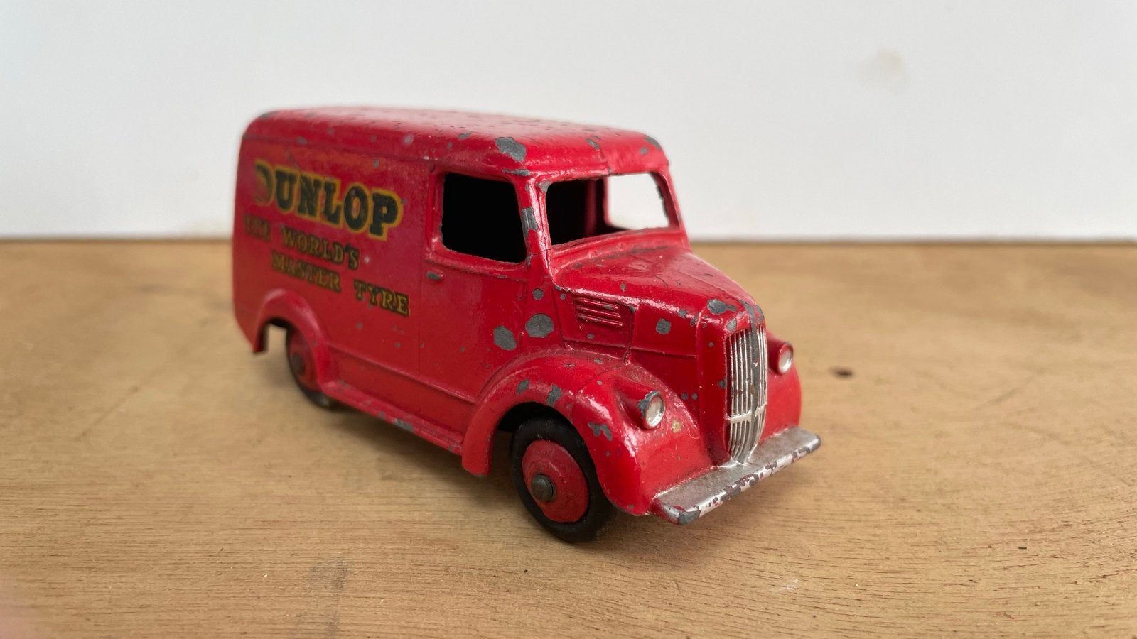 Vintage Dinky Toys Dunlop Bestelwagen - Rood, Ophalen of Verzenden
