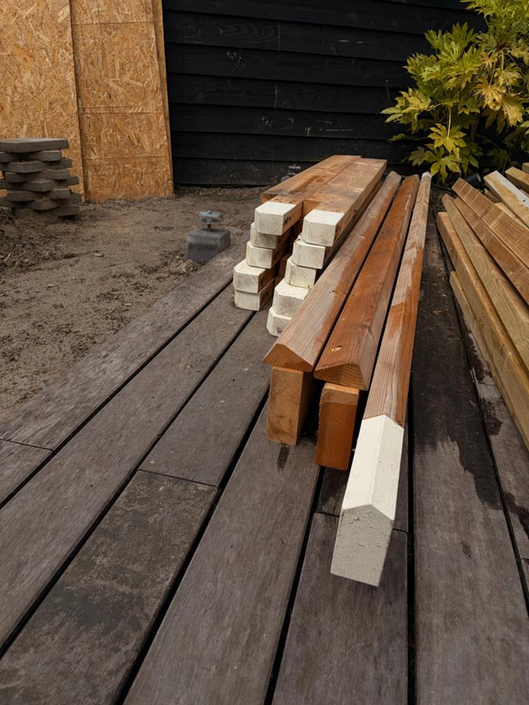 Compleet houten frame voor puntdak 3x3 meter balken, Ophalen, Gebruikt, 250 cm of meer, Balken