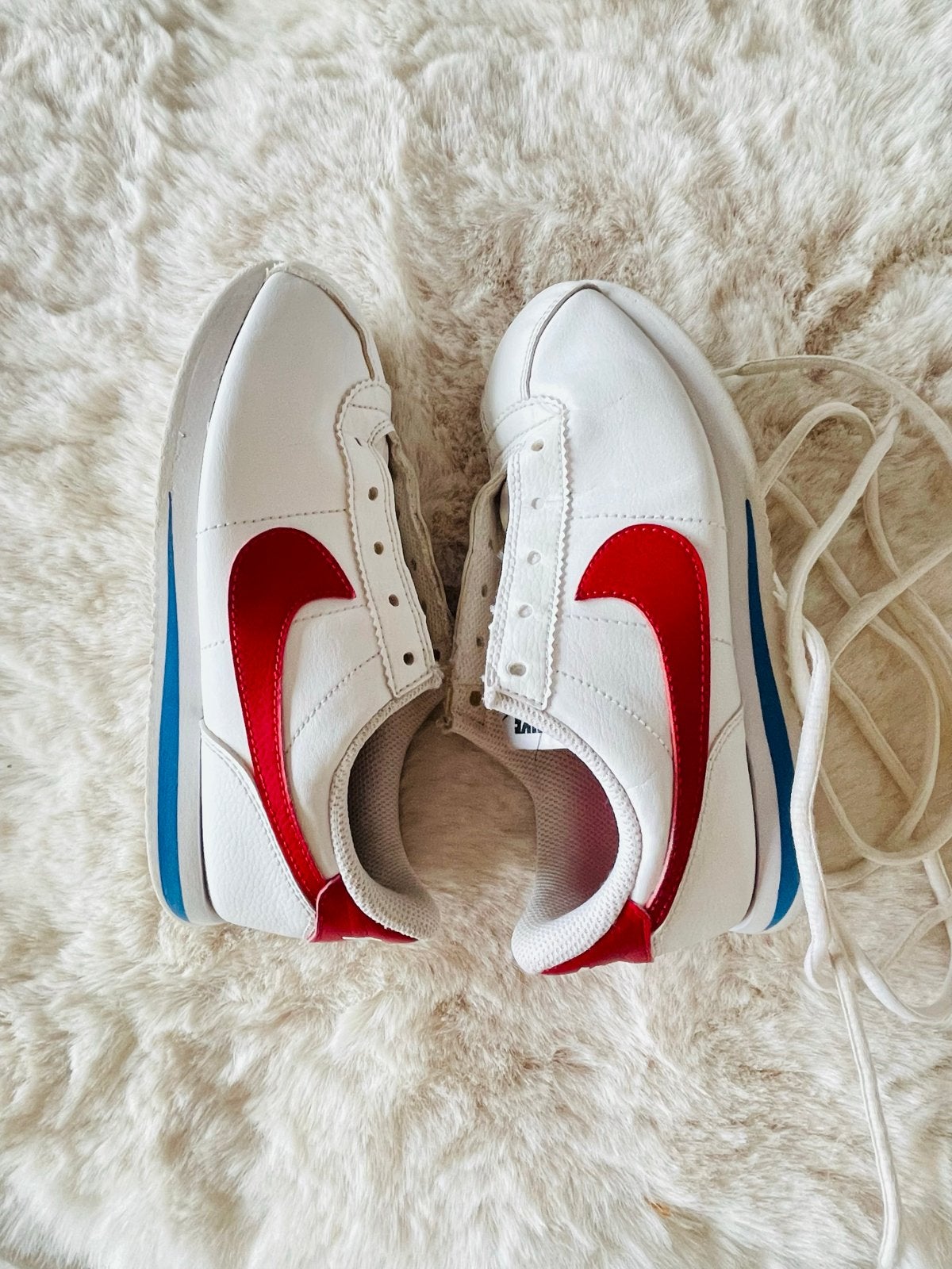 Nike sportschoenen maat 32, Kinderen en Baby's, Kinderkleding | Schoenen en Sokken, Ophalen of Verzenden, Zo goed als nieuw, Jongen of Meisje