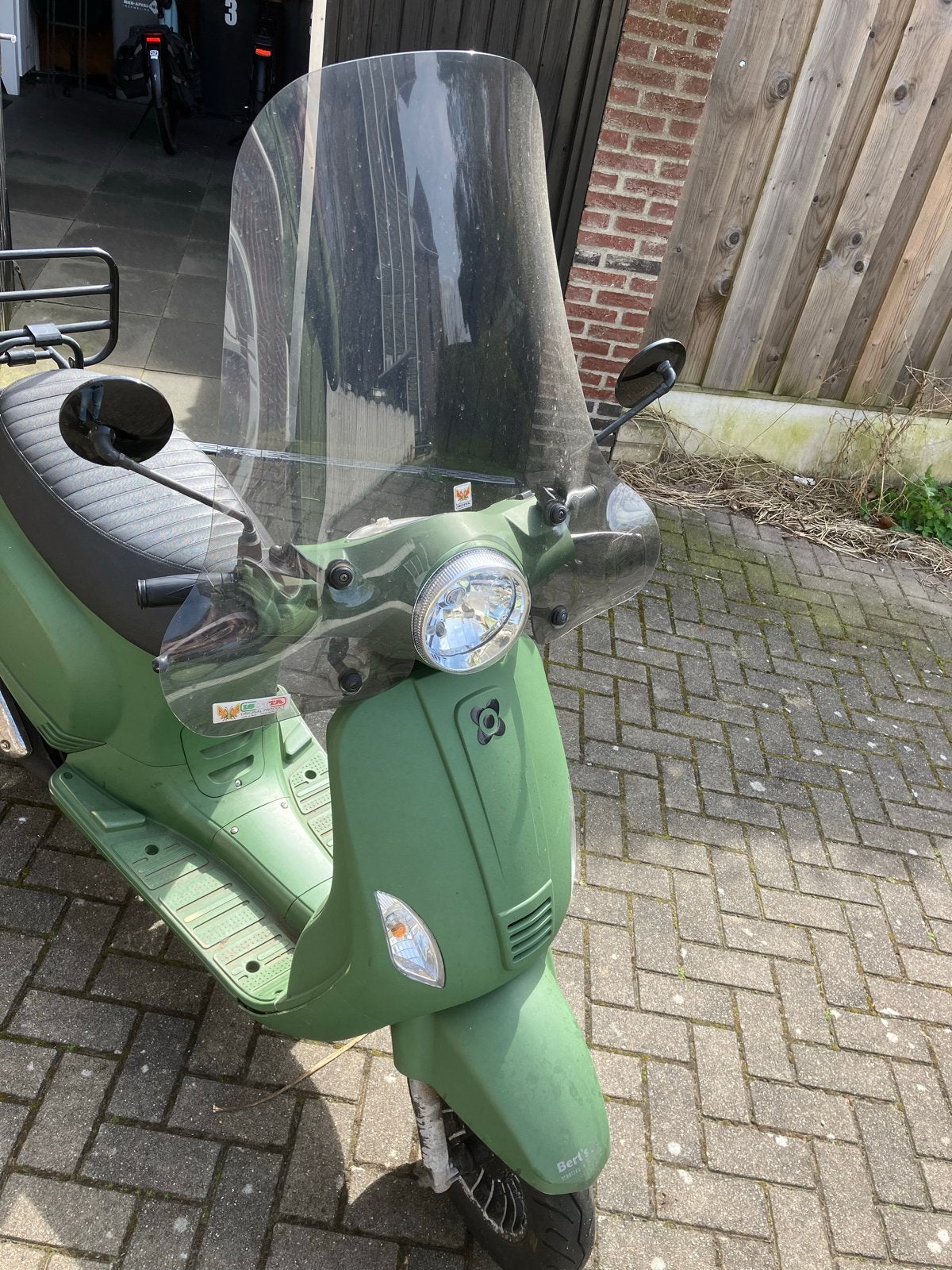 AGM VX50 Legergroen - Tiptop in orde met windscherm, Gebruikt, Benzine, Ophalen, Overige merken