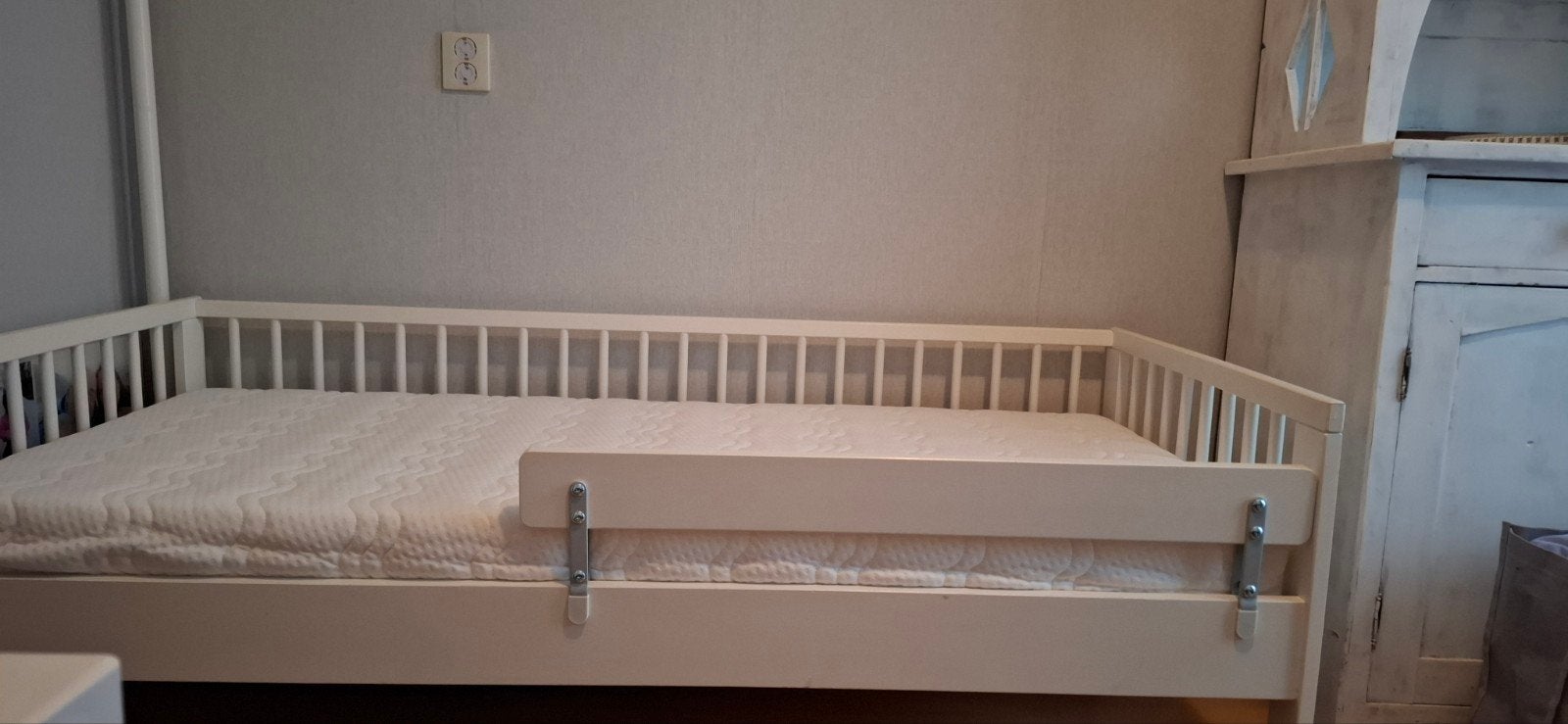 IKEA Peuterbed, Ophalen, 70 tot 85 cm, 140 tot 160 cm, Zo goed als nieuw