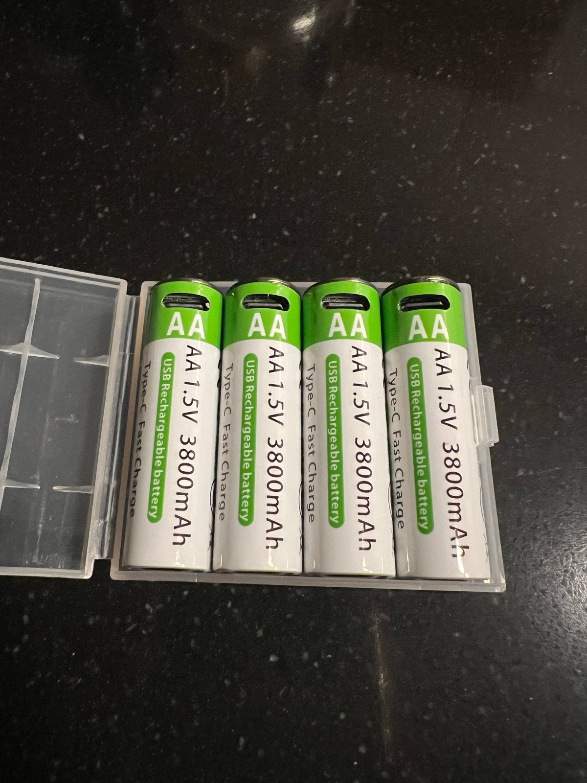 Oplaadbare USB Batterijen (AA of AAA) - Duurzaam & Licht, Ophalen of Verzenden, Nieuw, Oplaadbaar