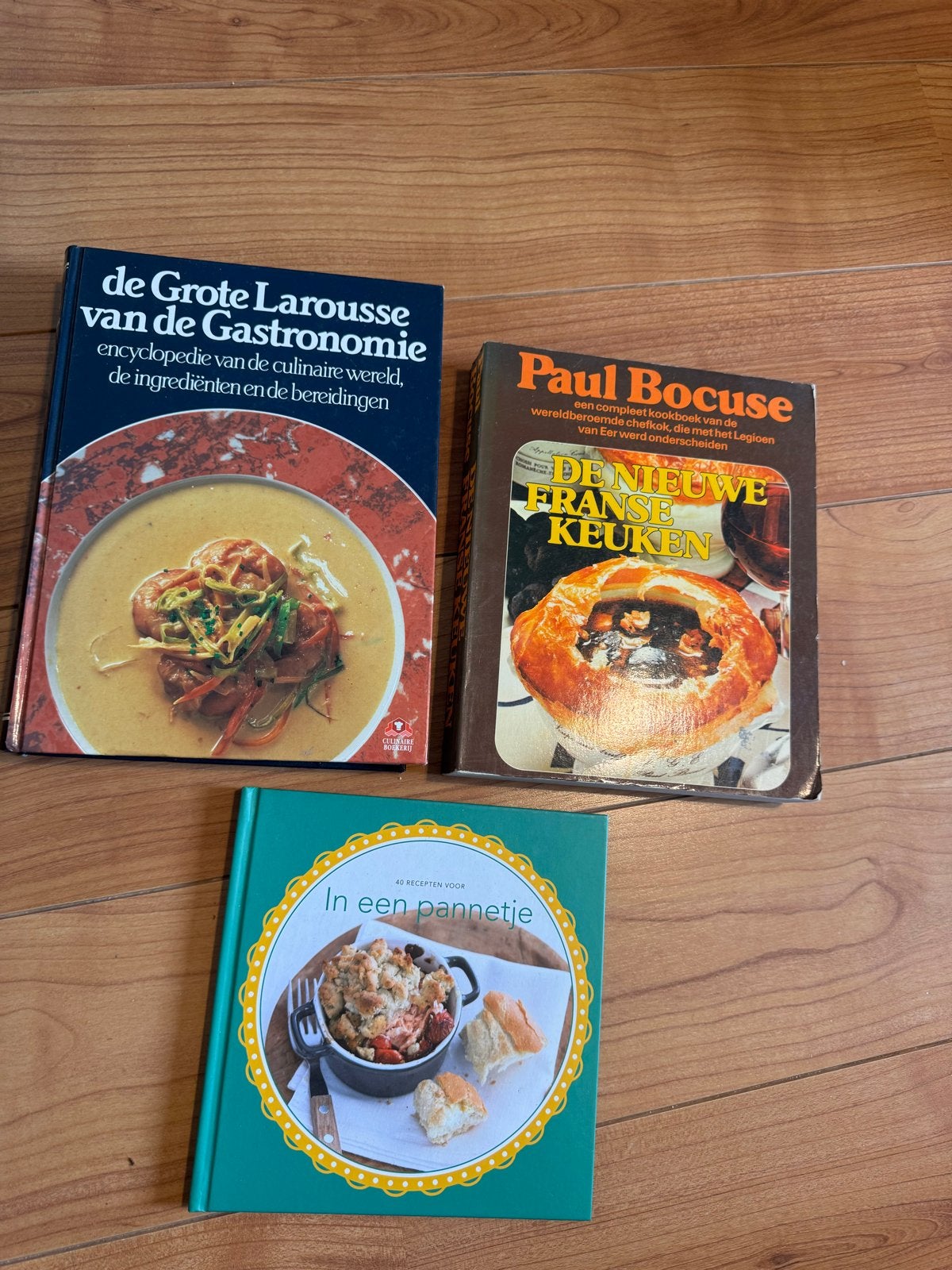 Bundel Kookboeken: Larousse Gastronomie, Paul Bocuse, Pannet, Ophalen of Verzenden, Zo goed als nieuw, Frankrijk, Hoofdgerechten