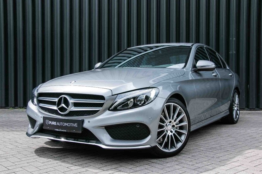Mercedes-Benz C200 AMG | 184pk | 7G-TRONIC | 2015, 1800 kg, Zwart, 4 cilinders, Navigatiesysteem