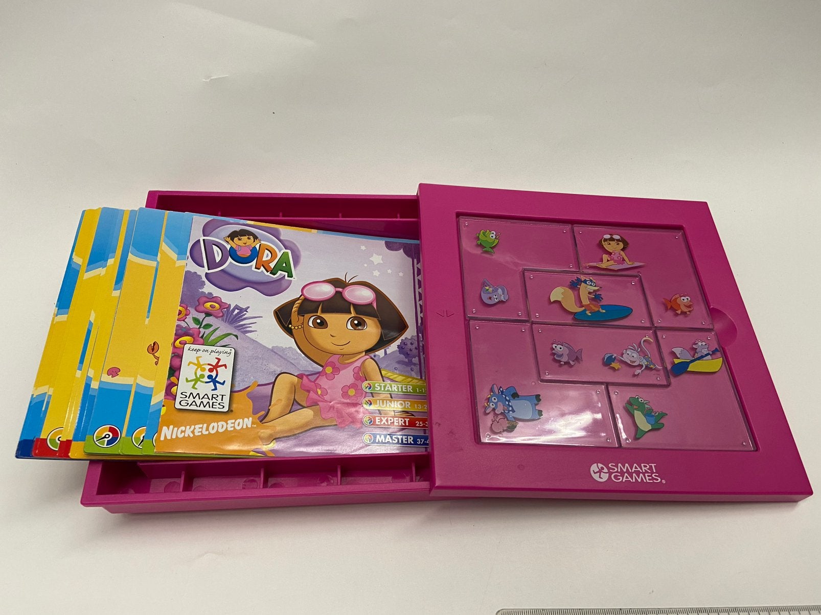 Smart Games breinspel Dora, Ophalen of Verzenden, Gebruikt, Puzzelen