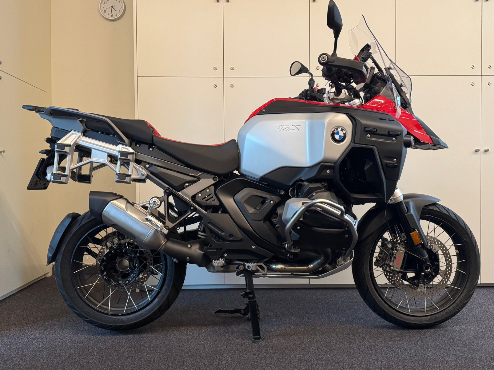 Bmw R 1300 GS Adventure/Garantie/weinig km/Z.G.A.N. compleet, Motoren, Motoren | BMW, 2 cilinders, Motorrijbewijs A, Gebruikt