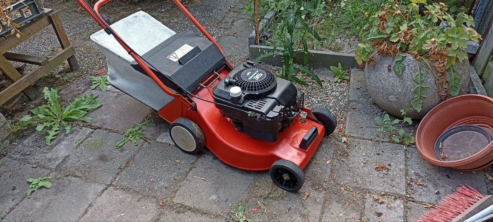 Benzine maaier, Tuin en Terras, Grasmaaiers, Gebruikt, Ophalen