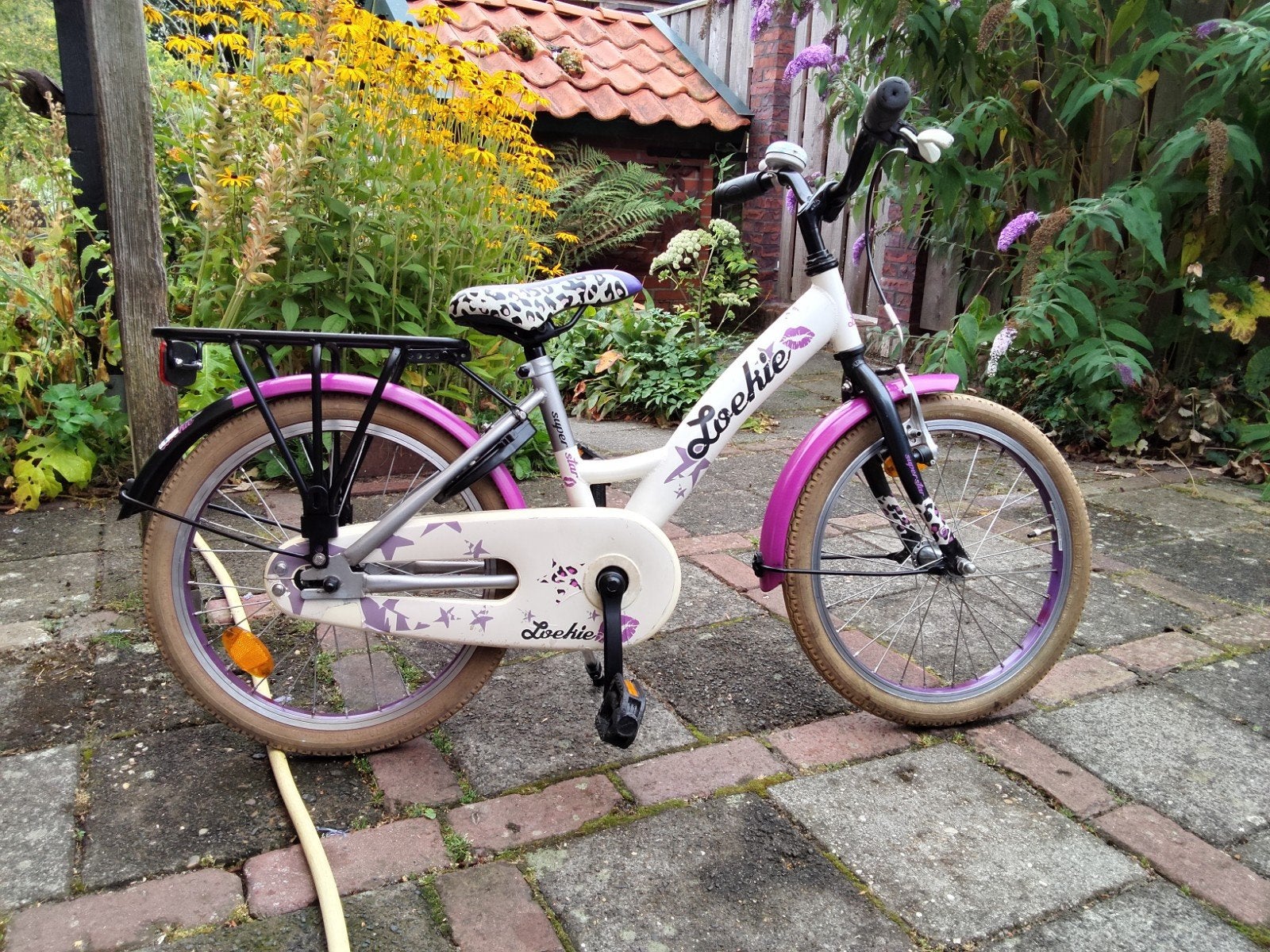Goede, nette Loekie meisjesfiets. 18 inch. 5 tot 7 jaar., Fietsen en Brommers, Fietsen | Meisjes, Ophalen, Gebruikt, 18 inch