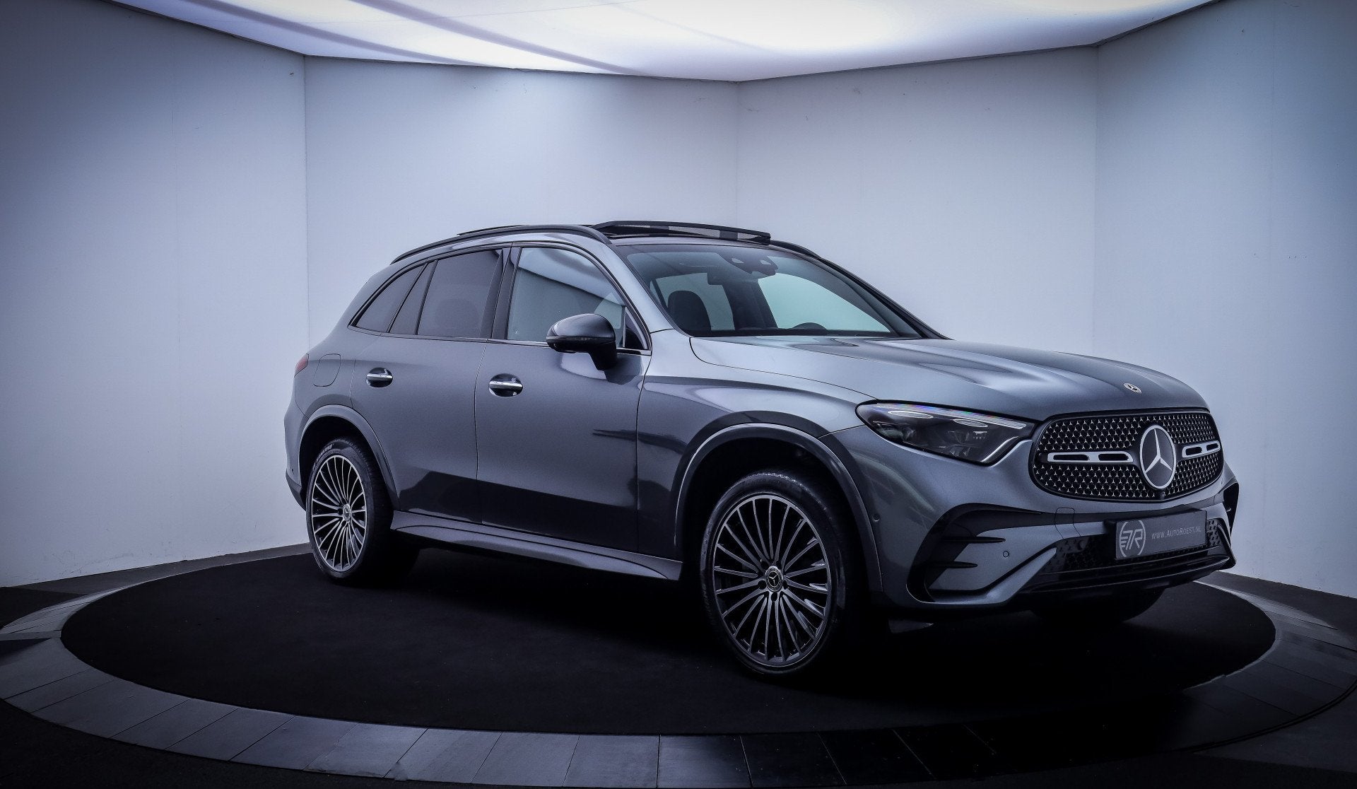 Mercedes-Benz GLC 400e 4MATIC AMG Line SOH 96% | PANO | BURM, Dealer onderhouden, Gebruikt, Zwart, Vierwielaandrijving