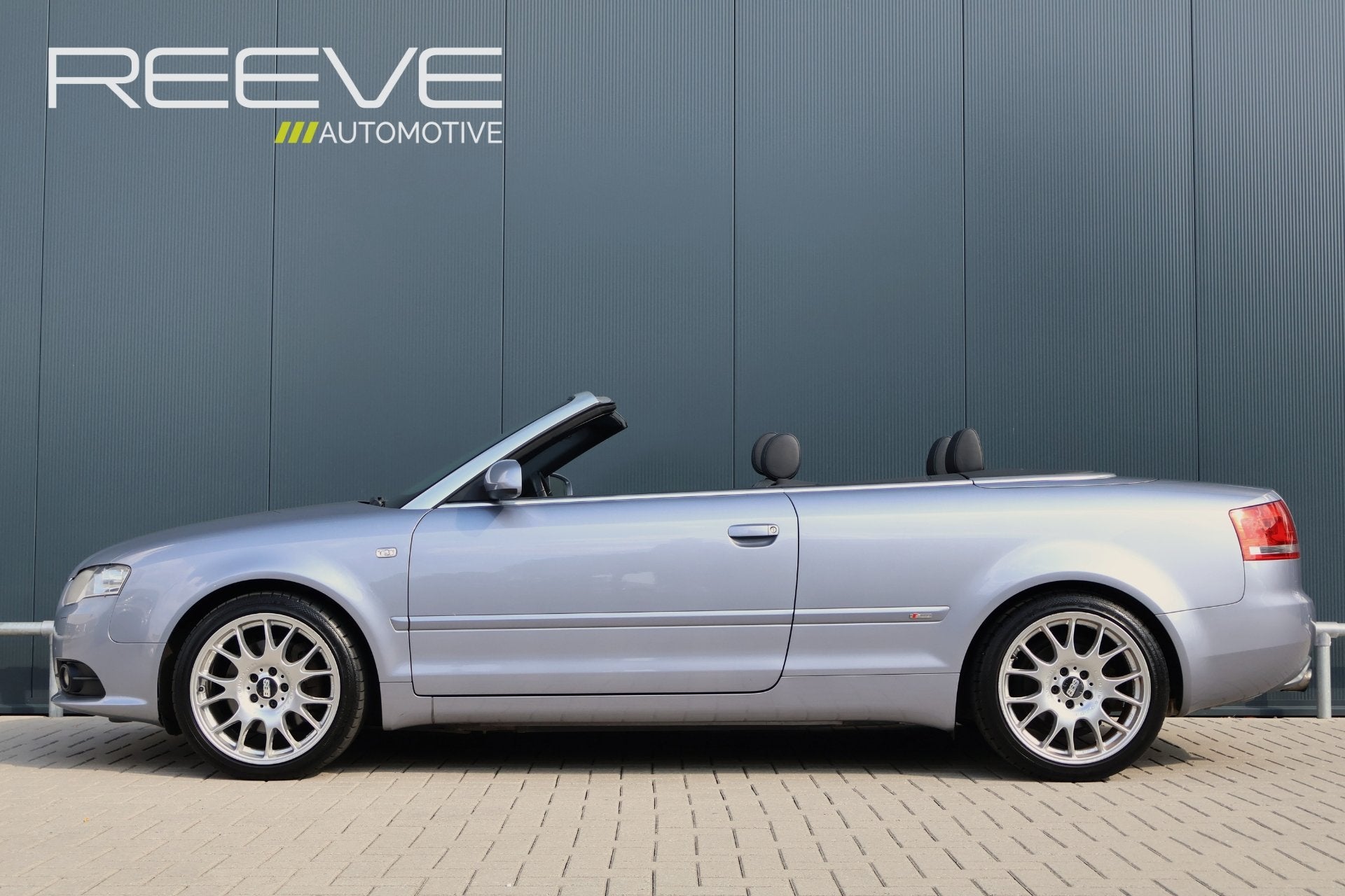 Audi A4 Cabriolet 2.0 TFSI S-Line Exclusive Automaat 200pk |, Auto's, 4 cilinders, 4 stoelen, A4, Leder