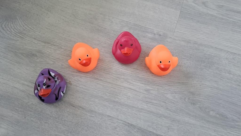 Eendjes voor in bad, Ophalen of Verzenden, Staal