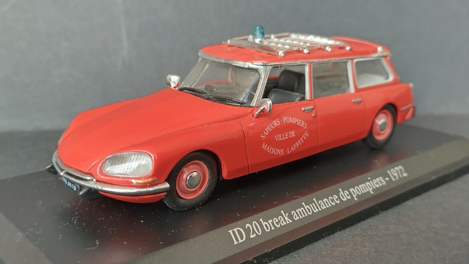 Citroen Id 20 Break ambulance Pompiers 1:43 Pol, Auto, ., Nieuw, Ophalen of Verzenden
