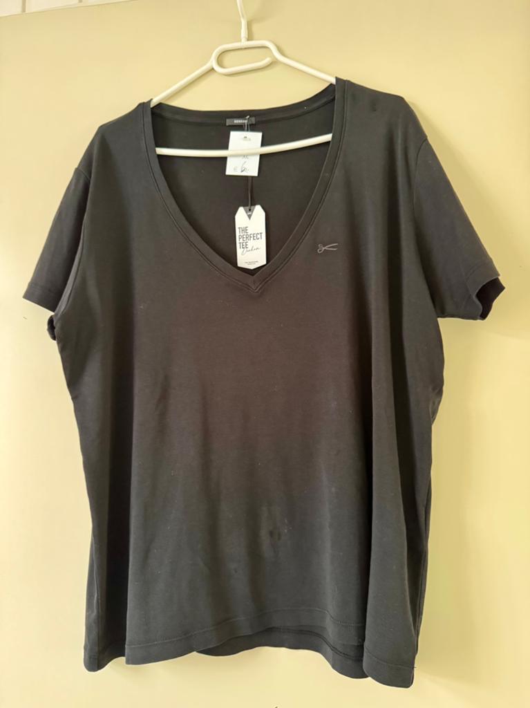 Denham Zwart T-shirt XL - Nieuw met kaartjes, Ophalen of Verzenden, Nieuw, Maat 56/58 (XL), Zwart