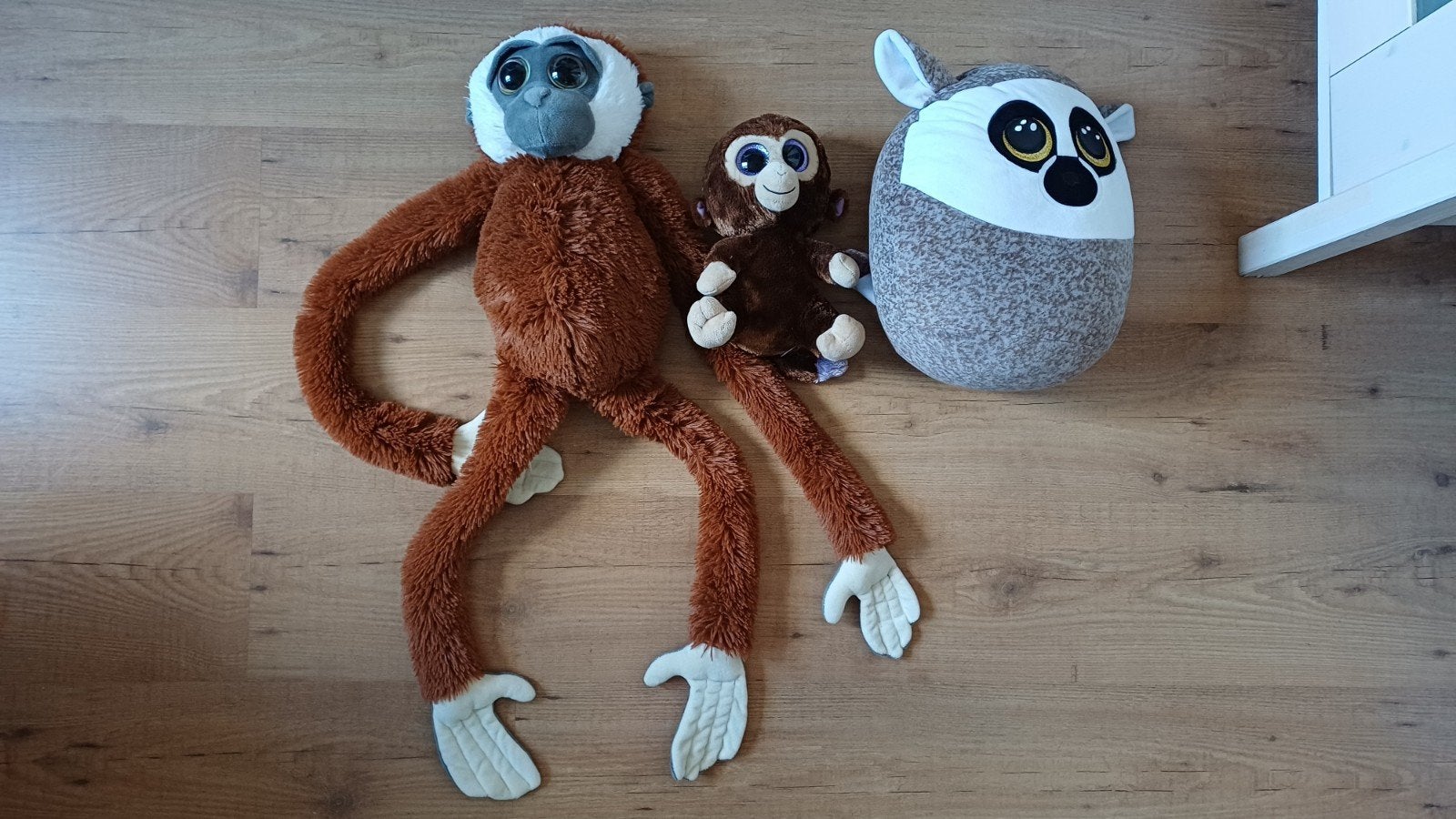 Ty aap, kussen en oerang oetang knuffels, Gebruikt, Ophalen of Verzenden, Met label, Middelgroot (20 tot 80 cm)