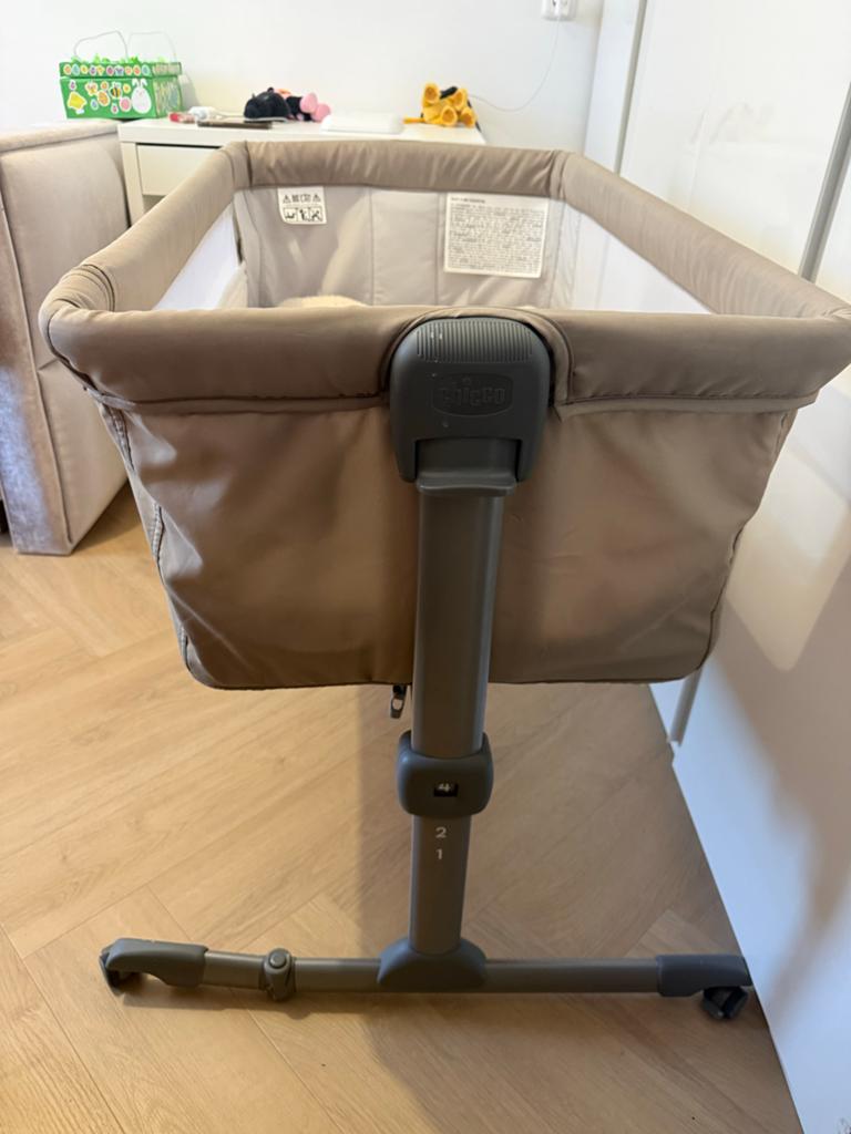 Babybedje Chicco Next2Me Co-Sleeper, Ophalen, Verstelbaar, 190 cm of minder, Zo goed als nieuw