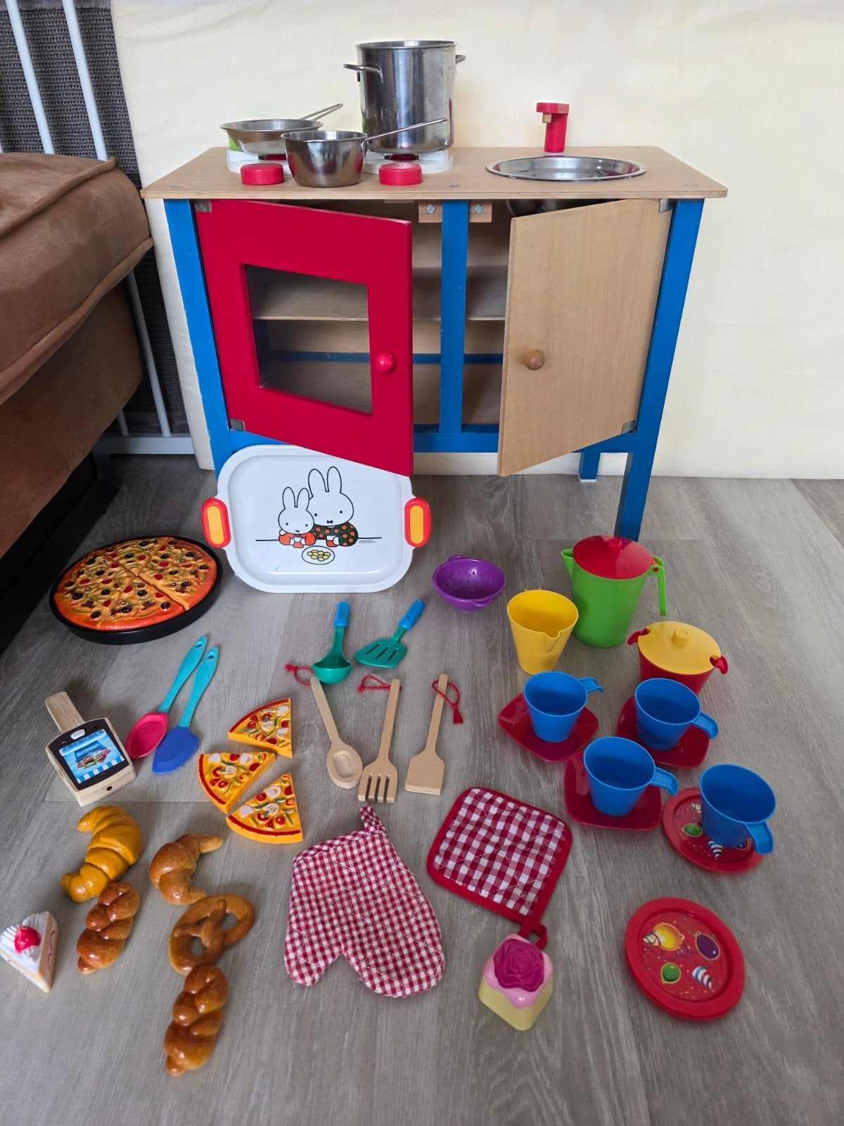Speelgoedkeukentje met veel toebehoren, Ophalen, Gebruikt, Overige materialen, Speelkeuken-accessoire
