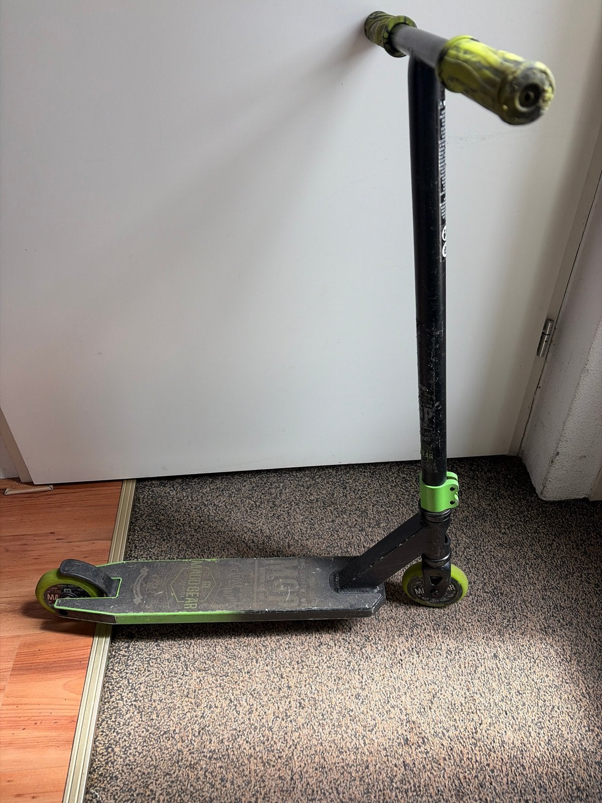 MGP Madd Gear Stuntstep, Fietsen en Brommers, Steps, Ophalen, Gebruikt, Gewone step