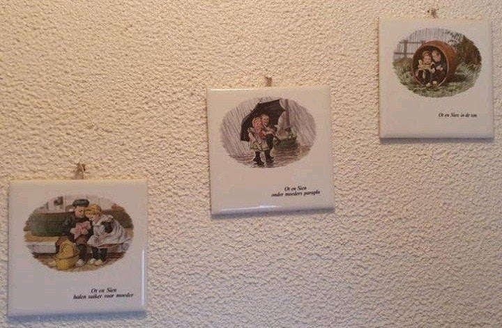 3x Orginele en unieke Ot & Sien wandtegeltjes., Huis en Inrichting, Ophalen of Verzenden