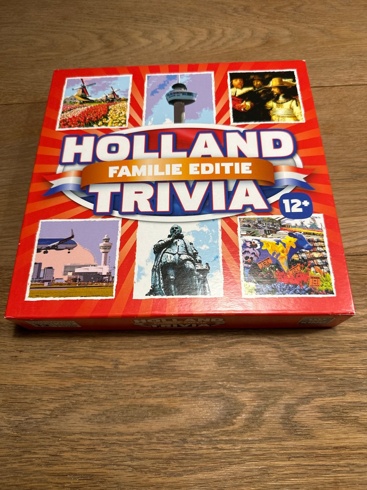 Holland Familie Editie Trivia Gezelschapsspel 12+, Drie of vier spelers, Ophalen of Verzenden, Zo goed als nieuw