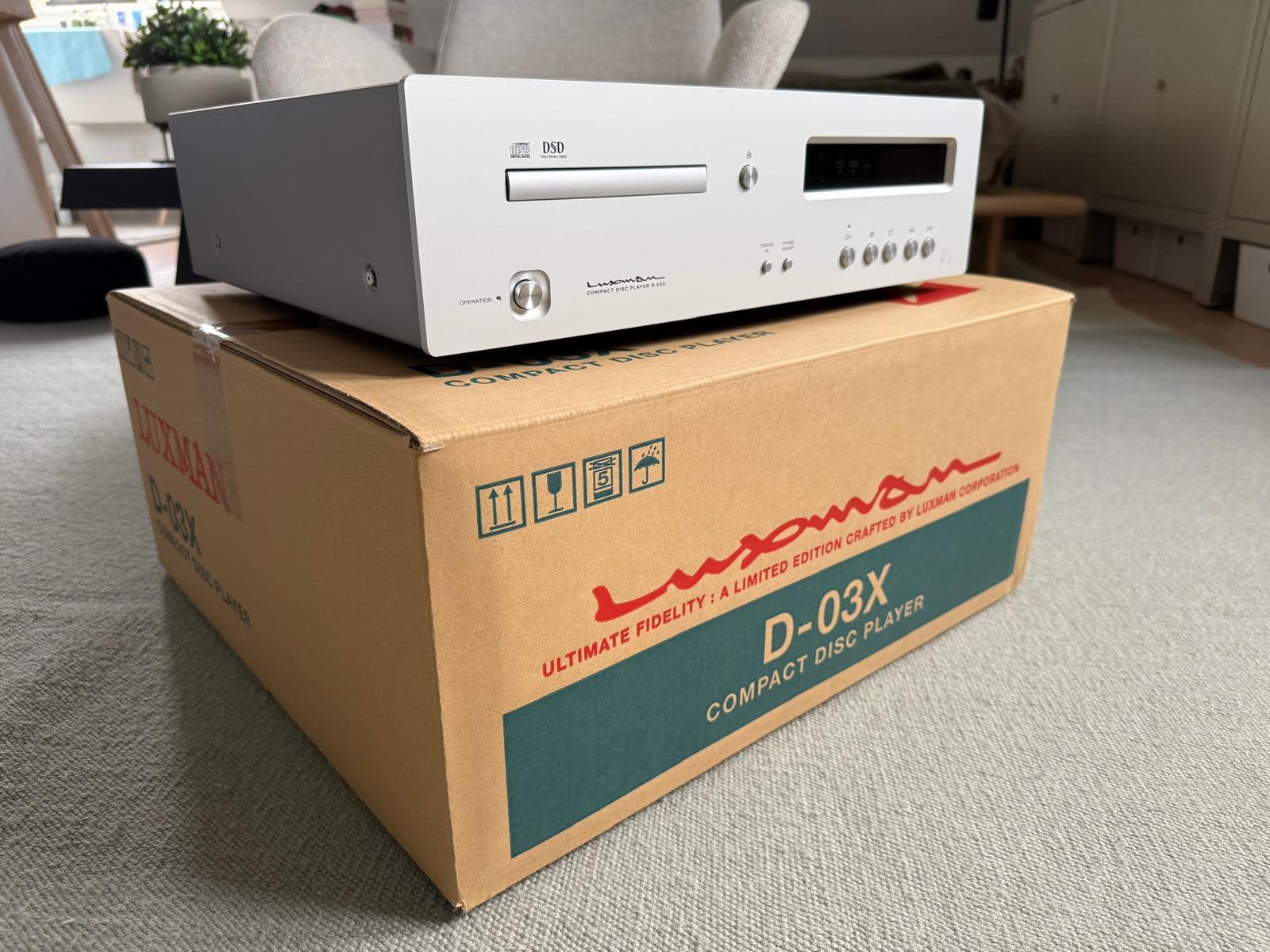 Luxman D-03X CD-speler, Ophalen, Zo goed als nieuw, Overige merken