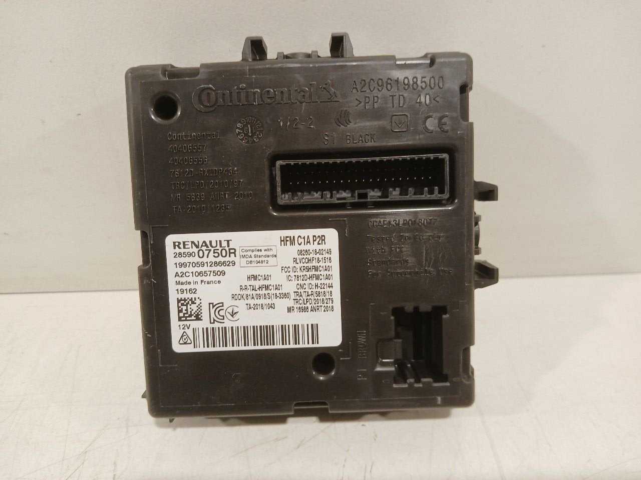 Computer centrale vergrendeling Renault Clio, Onderdelen@venauto.nl, Van der Ven Autorecycling B.V., Gebruikt, Ettenseweg 76, 4706 PB Roosendaal, The Netherlands