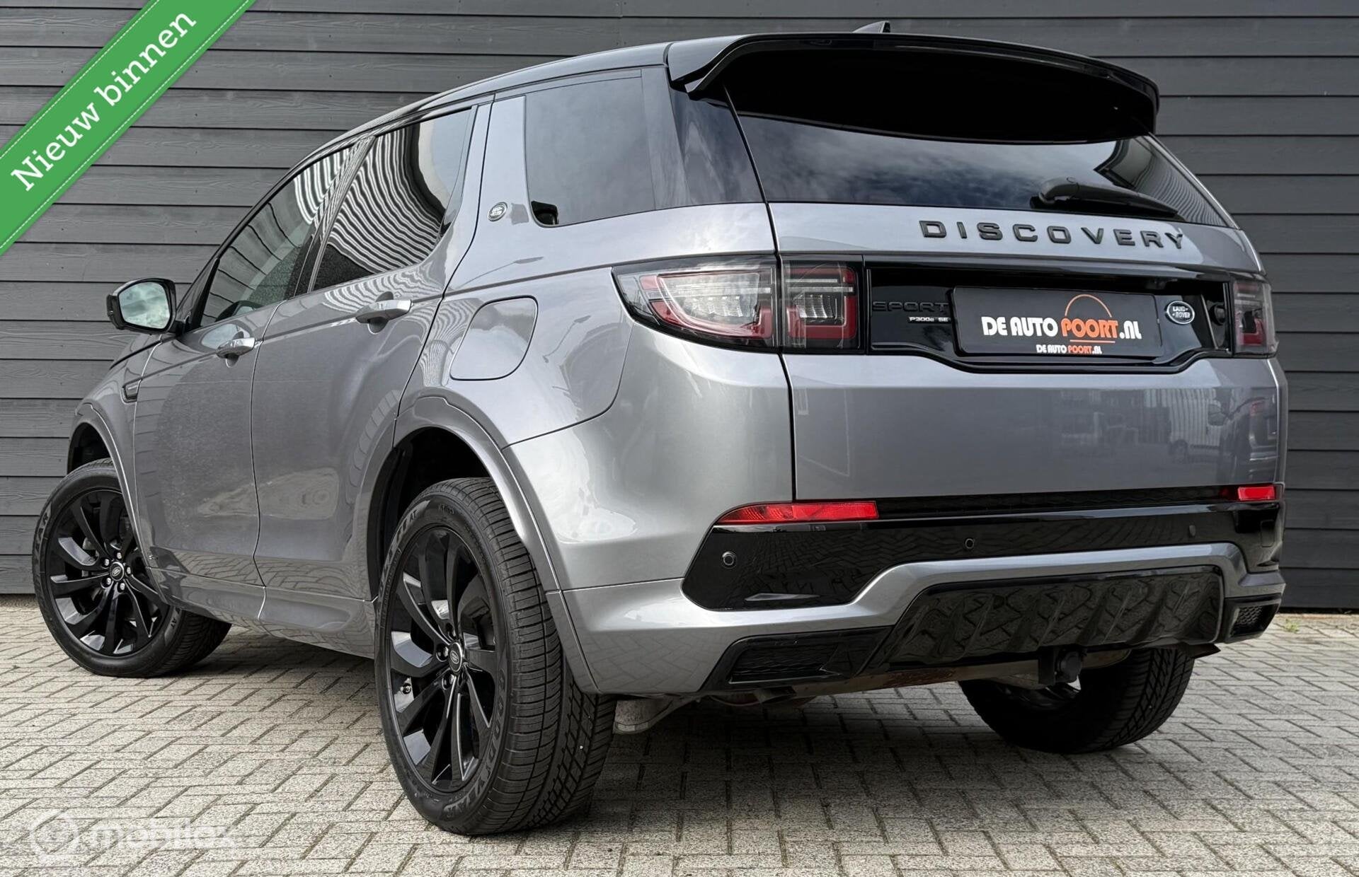 Land Rover Discovery Sport P300e 1.5 R-Dynamic Pano.dak/Trek, Auto's, 309 pk, 1497 cc, Gebruikt, Met garantie (alle)