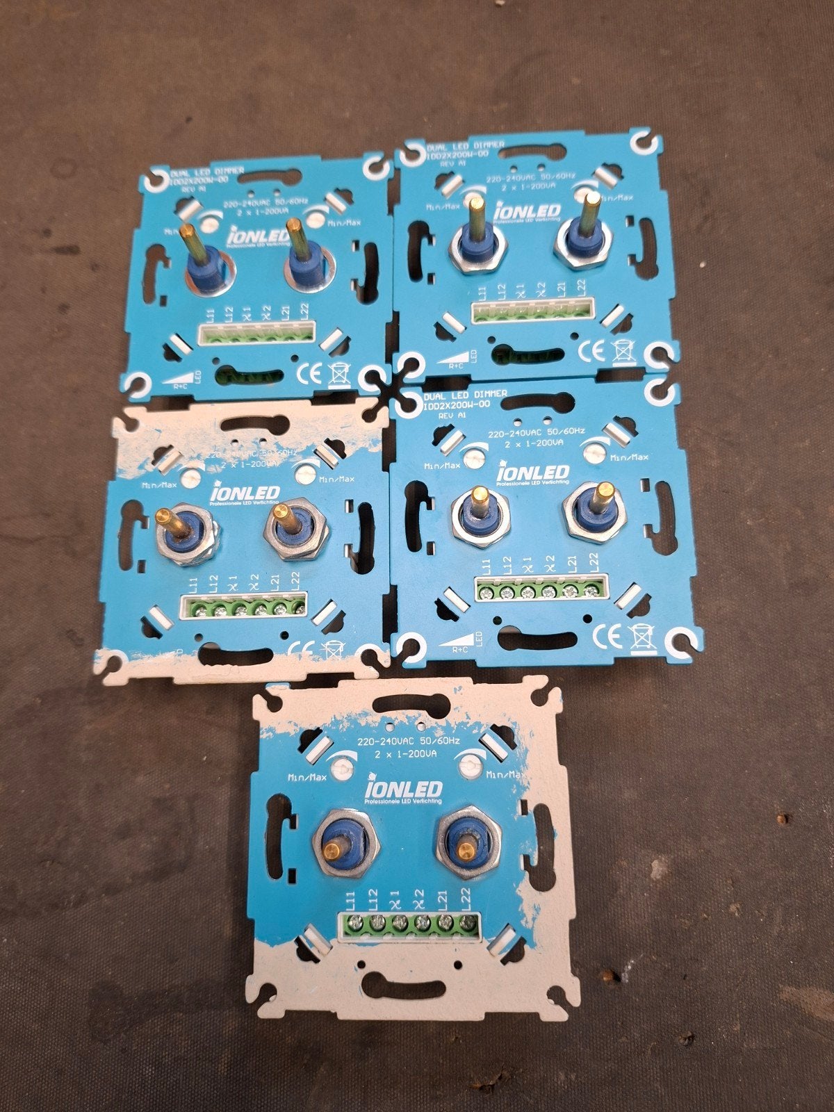 ION DUBBELE LEDDIMMER IDD2X200-00 (4 stuks), Ophalen of Verzenden, Nieuw, Overige merken, Dimmer