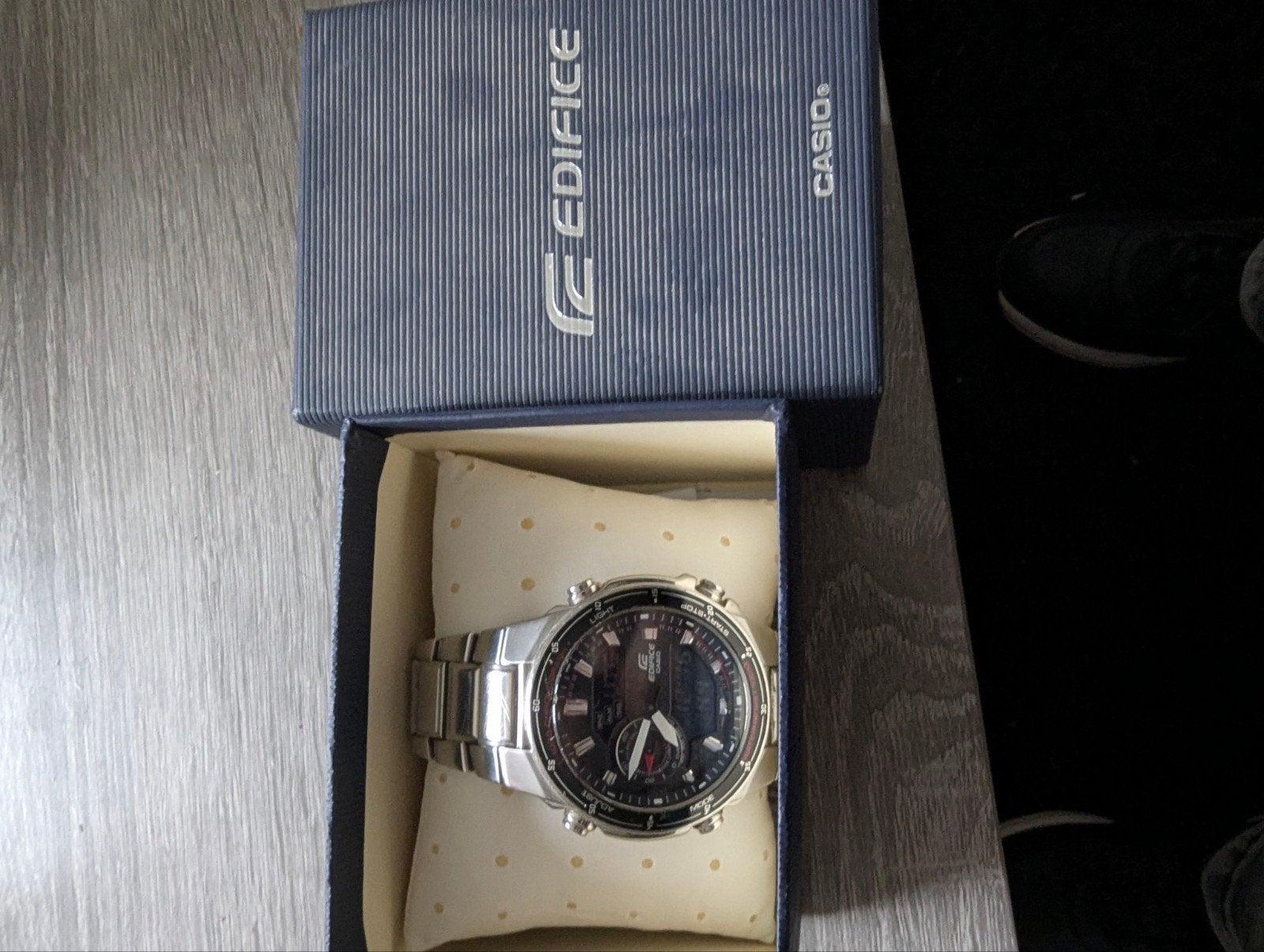 Casio Edifice Herenhorloge in originele doos, Staal, Polshorloge, Ophalen of Verzenden, Zo goed als nieuw